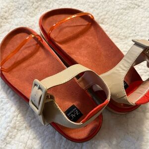 Zac by Zac Posen Women's Sierra tan and orange Sandals size 9